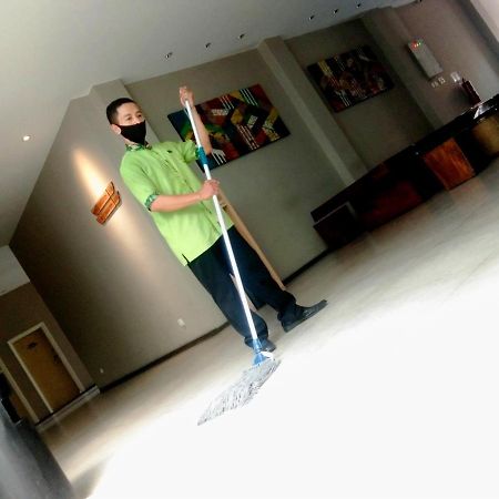 Vinotel Cirebon Ngoại thất bức ảnh